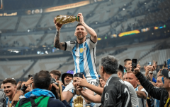 <b>经提前锁定了“史上最烂”的头衔</b>